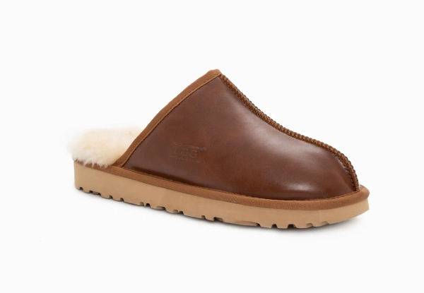 Ugg William Men's Slipper - Two Colours Available - Four Sizes Available