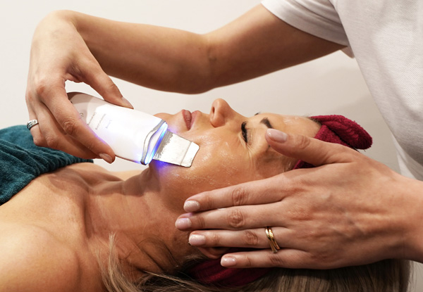 Try Out the Latest in Beauty & Body Rejuvenation with Cryotherapy - Options for Facial, Spot & Whole Body Available or to incl. Microdermabrasion or Deep Cleansing - One or Three Sessions