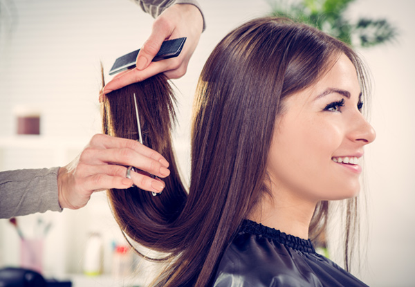 Relaxing Hair Pamper Package incl. Style, Cut, Blow Wave & Head Massage - Option to incl. Half-Head of Foils
