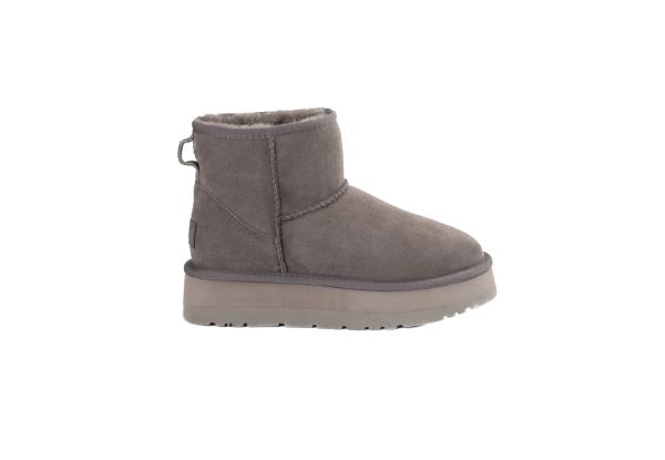 Ugg Platform Boots - Available in Three Colours & Seven Sizes