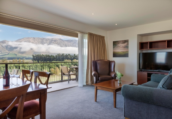 One-Night 5-Star Luxury Canterbury Getaway for up to 4 People incl. $70 F&B Credit, Bubbles on Arrival, Daily Cooked Breakfast, 20% off a Round of Golf, Early Check-In & Late Check-Out - Option for up to Three-Night Stay & up to 6 People