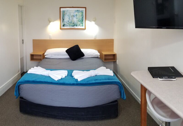 Two-Night Taupo Getaway in a Small Studio Room for Two People incl. Continental Breakfast, Free Parking & Late Checkout