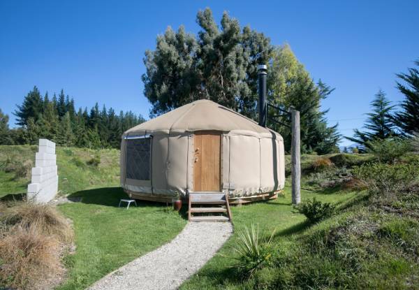 One-Night Glamping Experience for Two or Four People incl. Breakfast - Option for Two Nights Available incl. Bottle of Wine on Arrival