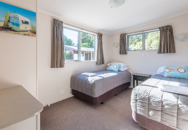 Two-Night Getaway Package for Two People in a Tikitapu Lake View or Deluxe Motel Unit incl. Half-Hour Hot Tub Hire & Late Check-Out - Options for Three Nights or Four People