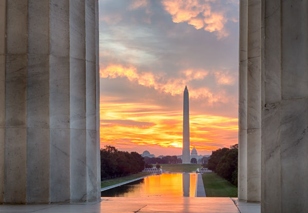 Per Person, Twin-Share Eight-Day USA Adventure incl. Return Airfares, Tour from New York to Washington DC,  Sightseeing, Activities, Transport & Accommodation