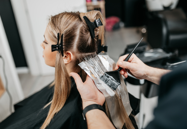 Luxurious Half Head Balayage or Half Head Foils Package for One Person - Options for Global Colour Package & Full Head Foils Package incl. Shampoo, Scalp Massage, Treatment, Blow-Dry, and Styling