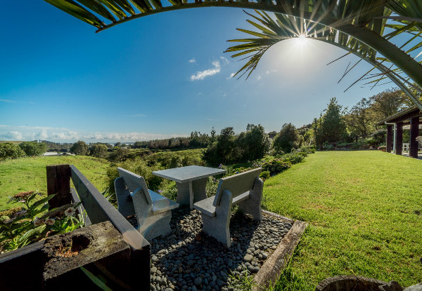 One-Night or Two-Night Stay in the Bay of Plenty Countryside - Option for Weekday or Weekend in a Queen or Super King Room