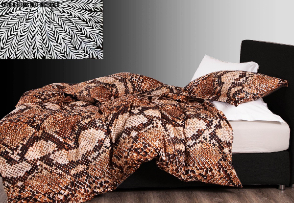 Three-Piece Snakeskin Print Duvet Cover Set with Oxford Pillow Cases - Three Sizes Available