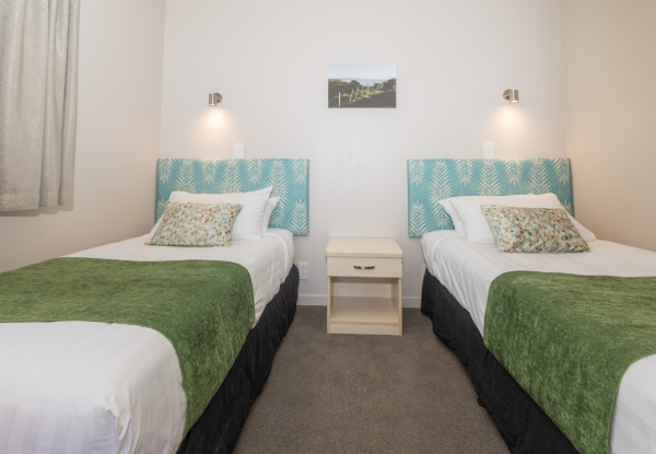 Three Nights Flexible Pass for Two People in a Studio Room at any Bella Vista Motel Nationwide - Options for Five Nights & One Bedroom Apartment - Valid to July 2021