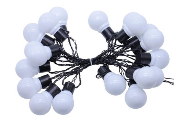Solar-Powered Retro-Style String Light Bulbs - Four Colours Available