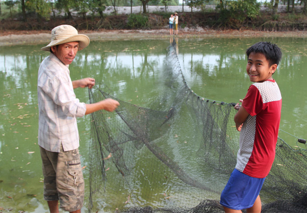 Help a Fisherman with World Vision Smiles