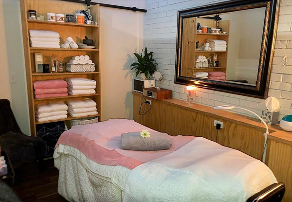 60-Minute Full-Body Massage & Luxury Petite Facial for One