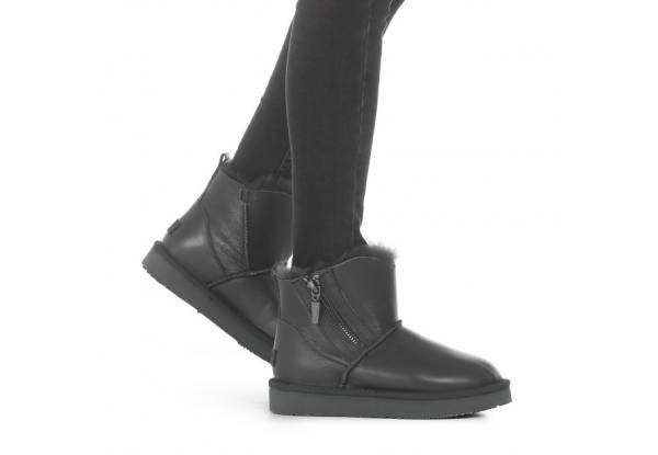 Tendance Paris Mini Zipper Platform Ugg Boots - Available in Two Colours & Six Sizes