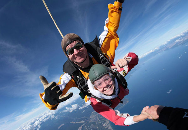 9000-Feet Tandem Skydive Package Overlooking Lake Taupo - Options for 12000ft, 15000ft or 18500ft & to incl. Voucher Towards Image