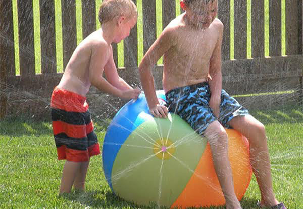 Inflatable Water-Spraying Beach Ball