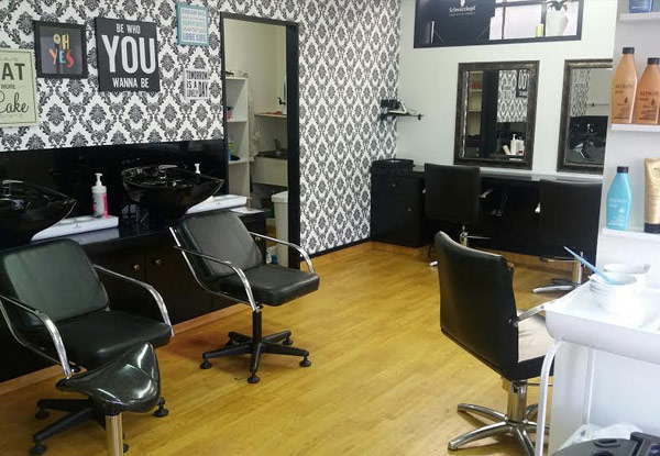 $48 for Five Foils, Shampoo, Scalp Treatment & Cut with Straighten or Blow Wave Finish incl. $20 Return Voucher  (value up to $135)