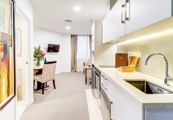 One-Night, 4 Star Auckland City Centre Stay for Two People in a One-Bedroom Suite incl. Buffet Breakfast & Late Checkout - Options for Two or Three Nights