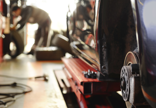 Wheel Alignment incl. Pressure Check - Option for Silver Alignment Package