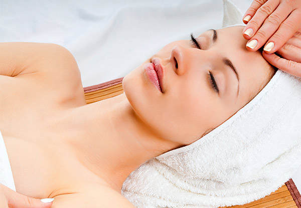 Winter Beauty Pamper Package incl. a 30-Minute Facial & 30-Minute Back, Neck & Shoulder Massage
