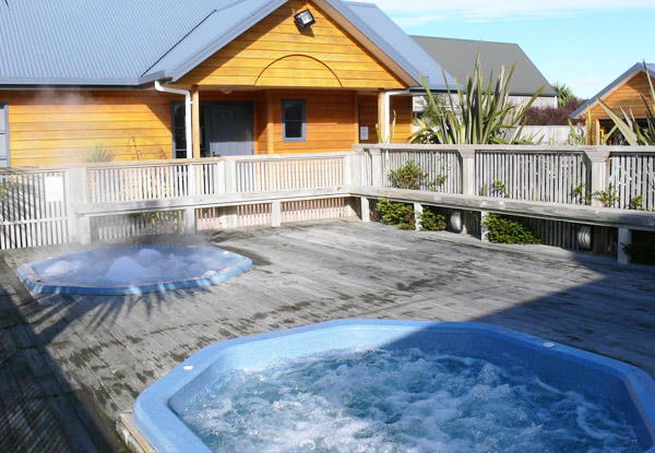 Tongariro Crossing Package for Two Nights for Two People incl. Return Transfers to Crossing & Use of Outdoor Spa Pool