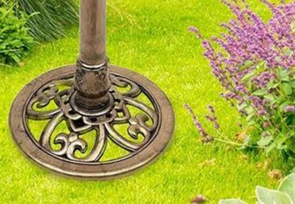 Outdoor Traditional Resin Garden Bird Bath