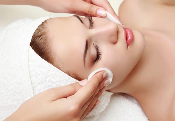 Winter Facial Packages - Options to incl. a Vitamin Cream Mask, Collagen & Elastin Mask, Paraffin Hand Dip & Eye Trio Available