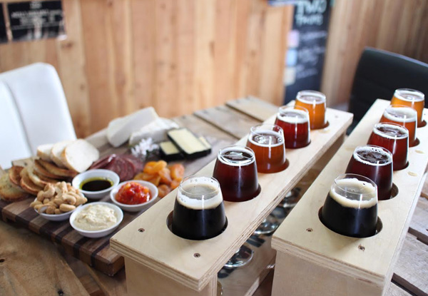 Two Thumb's Beer Tasting for Two People incl. a Platter to Share - Option for Four People