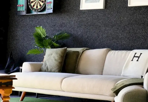 150-Minute Golf Simulator & Social Package at Loft18 for up to Six People