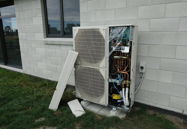 Winter Service for a Ducted Heat Pump