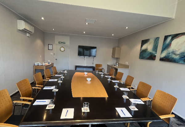 Full Day Conference Package incl. Room Hire, Equipment & Meals - Options for 10 to 500 People