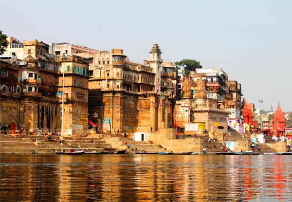 11-Day Per-Person, Twin-Share Luxury Tour of India incl. Five-Star Accommodation, Breakfast, Domestic Flights, Boat & Jeep Ride