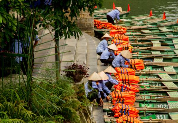 Per-Person Twin-Share Three-Star 13-Day Authentic Vietnam Tour incl. Golden Bridge, Accommodation & More - Options for Four- or Five-Star Accommodation & Solo Traveller