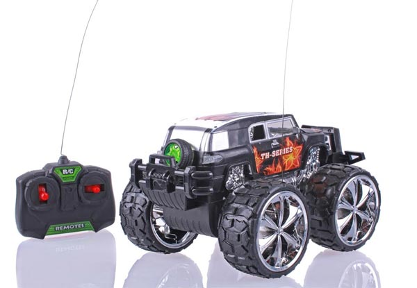 'Bigfoot' Outdoor RC SUV with LED Light