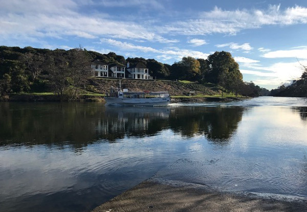 90-Minute Waikato River Cruise Family Pass