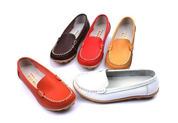 High-Quality Leather Loafers - Eight Colours Available