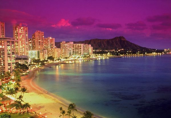 Per-Person Twin-Share, Four-Night Honolulu Christmas Shopping Trip Incl. Return Flights From Auckland, Four Nights Accommodation, a Snorkelling Day Trip to Hanauma Bay & a Waikele Outlet Shopping Shuttle Return Pass