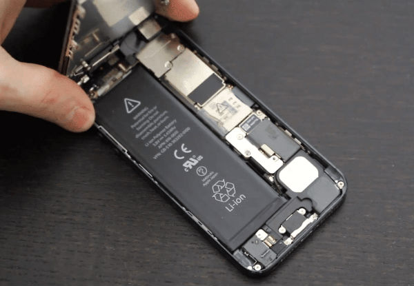 iPhone Battery Replacement - Options for Screen Replacement & Same Day Delivery incl. Nationwide Return Delivery