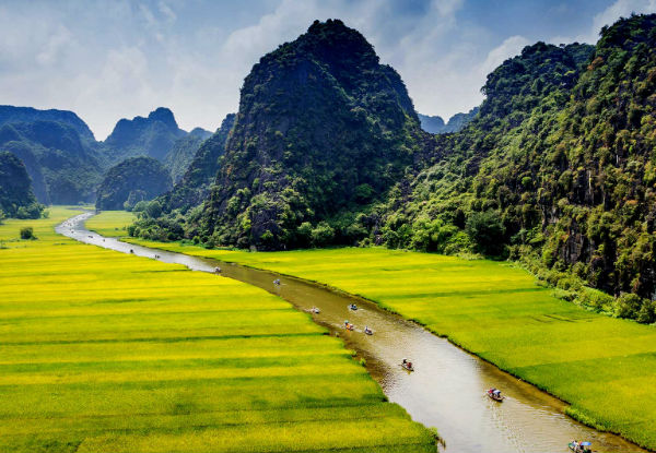 Per-Person Twin-Share 11 Day Essential Vietnam Tour incl. Accommodation, Transport, English Speaking Guide, Domestic Flights, Two Day Boat Cruise & More