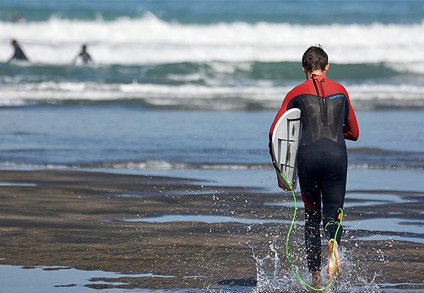 Three-Hour Surfboard Hire - Option for Wetsuit or to incl. Wetsuit