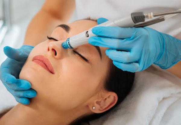 60-Minute Oxygen Hydro Facial - Option for 50-Minute Carbon Facial