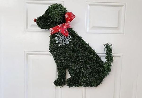 Cat & Dog Shaped Artificial Pine Branches Christmas Wreath - Five Styles Available