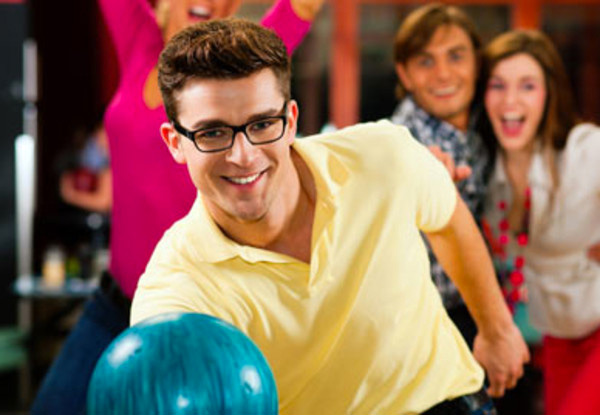 One Game of Ten Pin Bowling incl. Burger for One Person - Option for Two or Four People