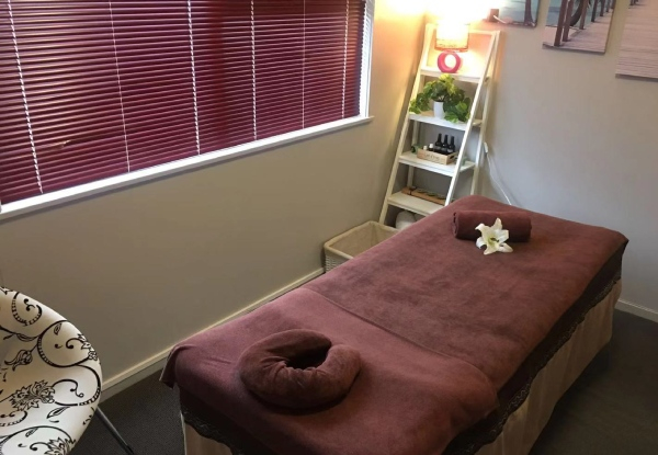 65-Minute Remedial Therapeutic Massage for One Person - Options for a Relaxing Meridian Dry or Aromatherapy Essential Oil Massage