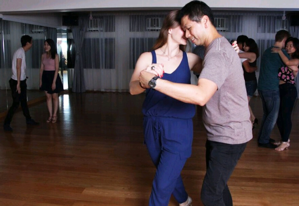 Eight Weeks of Dance Classes - Choose from Kizomba or Cuban Salsa Classes