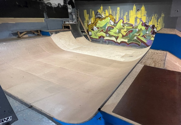 Three-Hour Entry Pass to SonSk8 Indoor Skatepark – Option for All Day Pass