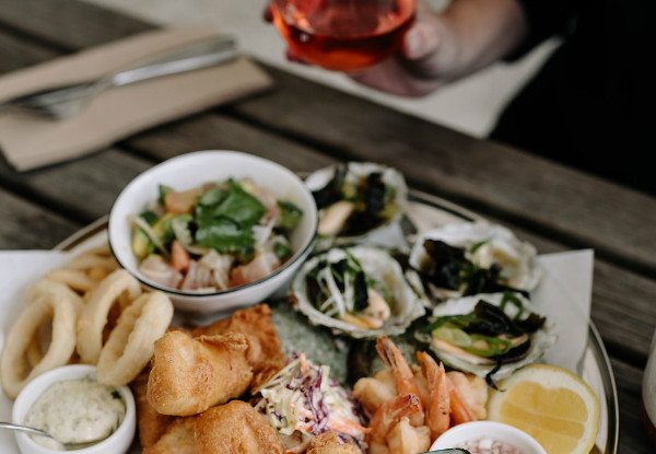 Seafood Platter & a Bottle of Wine for Two People - Valid Monday to Friday