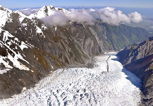 One-Night Franz Josef Alpine Retreat Stay for up to Four People incl. Continental Breakfast - Option for Three Nights