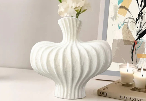 Soga Matte White Large Ornament Vase