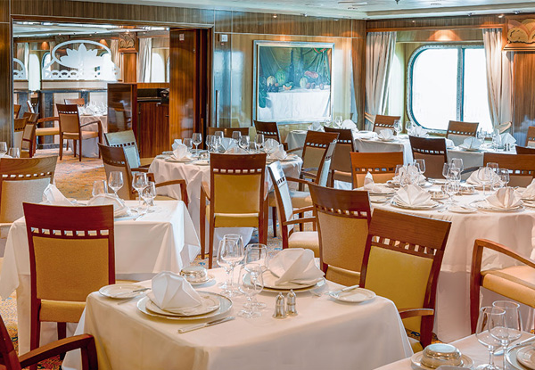 Nine-Night Sydney to Tauranga Queen Mary 2 Cruise for Two People incl. All Main Meals & Entertainment ($1860pp)