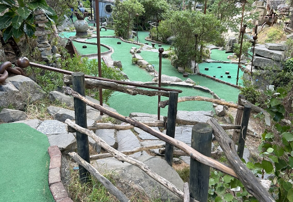 18-Hole Mini Golf at Carlucci Land - Option Adults & Children